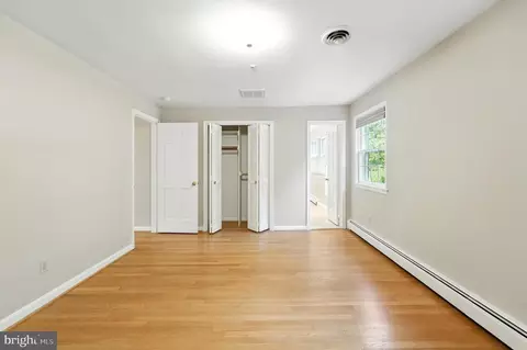 Bedroom - 508 Vierling Dr, Silver Spring, MD 20904 photo 7 of 10