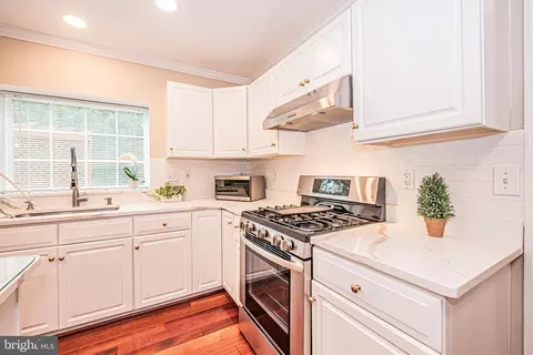 Kitchen - 12602 Withan Dr, Silver Spring, MD 20904 photo 6 of 7