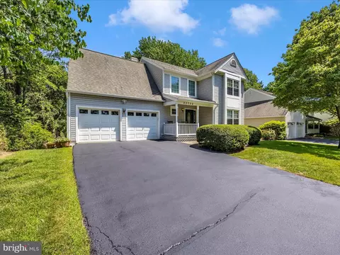 23732 Rolling Fork Way, Gaithersburg, MD 20882