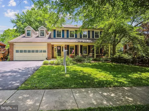 4352 Morningwood Dr, Olney, MD 20832