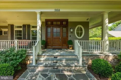 Exterior - 9414 Thrush Ln, Potomac, MD 20854 photo 2 of 8