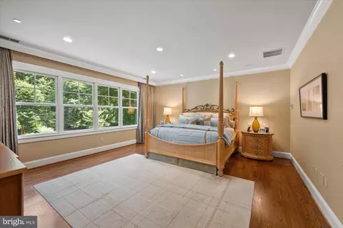 Bedroom - 9414 Thrush Ln, Potomac, MD 20854 photo 1 of 5