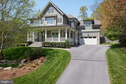 5619 Bent Branch Rd, Bethesda, MD 20816