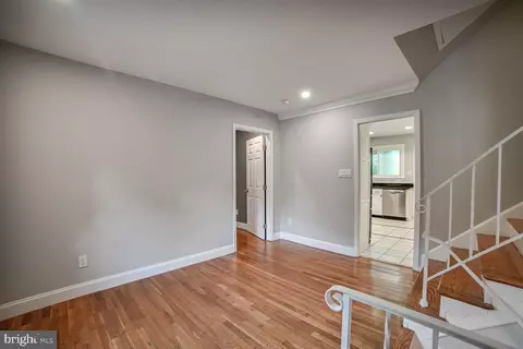 Entry Way - 716 Downs Dr, Silver Spring, MD 20904 photo 2 of 2