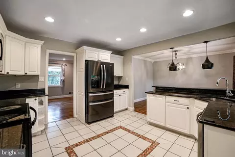 Kitchen - 716 Downs Dr, Silver Spring, MD 20904 photo 1 of 2
