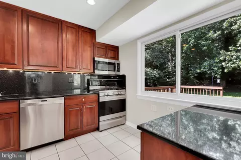 10412 Leslie Ct, Silver Spring, MD 20902 photo 11