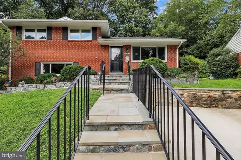 10412 Leslie Ct, Silver Spring, MD 20902 photo 2