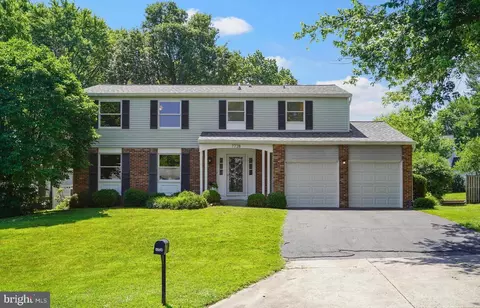 7728 Barnstable Pl, Rockville, MD 20855