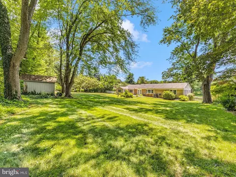 10109 Johns Dr, Damascus, MD 20872 photo 46