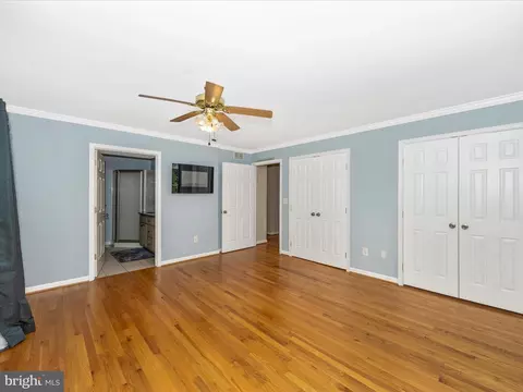 10109 Johns Dr, Damascus, MD 20872 photo 28