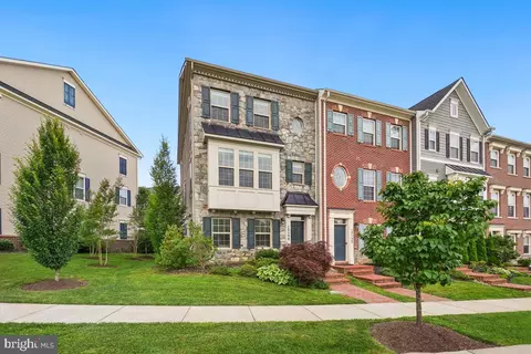 12150 Grey Squirrel St, Clarksburg, MD 20871