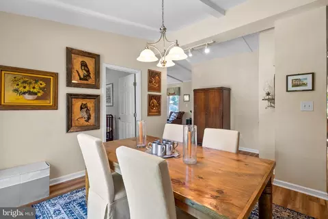 Dining - 24700 Etchison Dr, Gaithersburg, MD 20882 photo 4 of 4