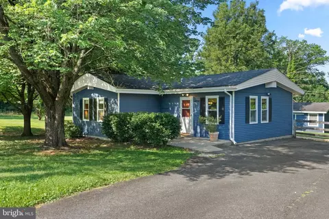 24700 Etchison Dr, Gaithersburg, MD 20882