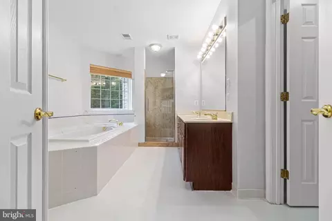Entry Way - 13937 Alderton Rd, Silver Spring, MD 20906 photo 8 of 10