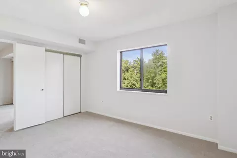 Bedroom - 15115 Interlachen Dr #3-415, Silver Spring, MD 20906 photo 7 of 8