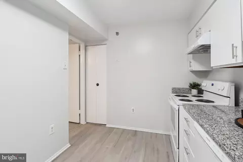 Kitchen - 15115 Interlachen Dr #3-415, Silver Spring, MD 20906 photo 3 of 3