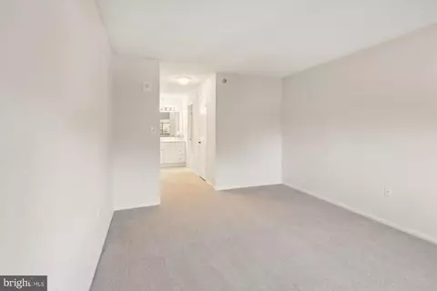 Bedroom - 15115 Interlachen Dr #3-415, Silver Spring, MD 20906 photo 4 of 8