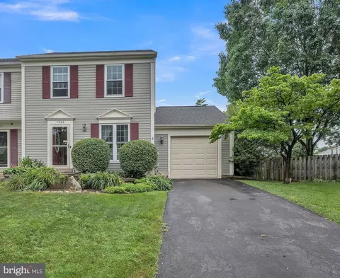 7506 Filbert Ter, Gaithersburg, MD 20879