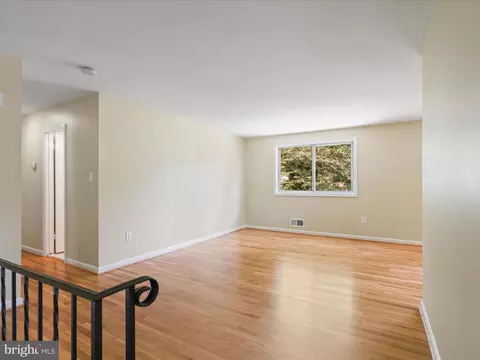 Living - 15415 Good Hope Rd, Silver Spring, MD 20905 photo 1 of 10