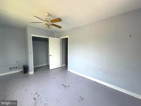 Bedroom - 1001 Ruatan St, Silver Spring, MD 20903 photo 4 of 4