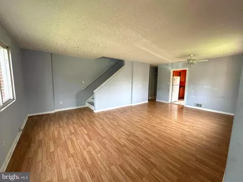 Living - 1001 Ruatan St, Silver Spring, MD 20903 photo 1 of 3
