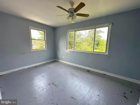 Bedroom - 1001 Ruatan St, Silver Spring, MD 20903 photo 3 of 4