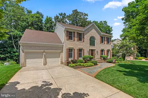 8008 Lions Crest Way, Gaithersburg, MD 20879