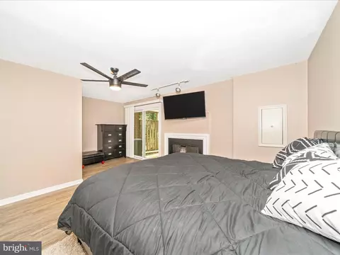10060 Maple Leaf Dr, Montgomery Village, MD 20886 photo 33