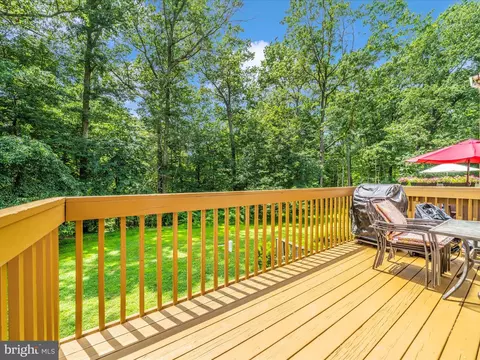 10060 Maple Leaf Dr, Montgomery Village, MD 20886 photo 40