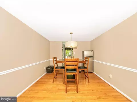 10060 Maple Leaf Dr, Montgomery Village, MD 20886 photo 12