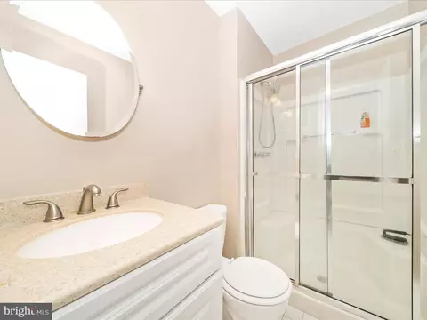 10060 Maple Leaf Dr, Montgomery Village, MD 20886 photo 23