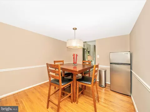 10060 Maple Leaf Dr, Montgomery Village, MD 20886 photo 13