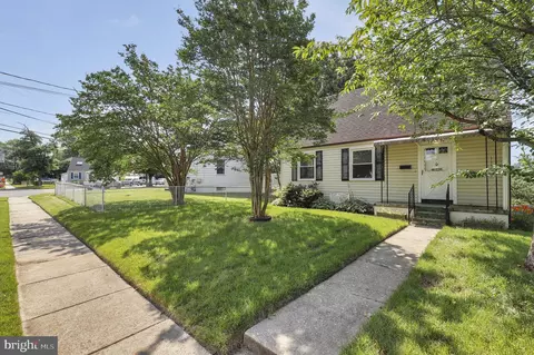 2802 Urbana Dr, Silver Spring, MD 20906 photo 2