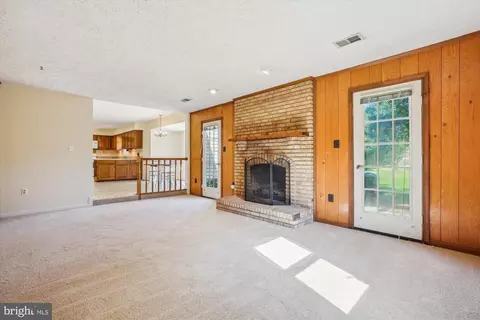 2408 Laurelwood Ter, Silver Spring, MD 20905 photo 23