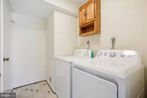 2408 Laurelwood Ter, Silver Spring, MD 20905 photo 24
