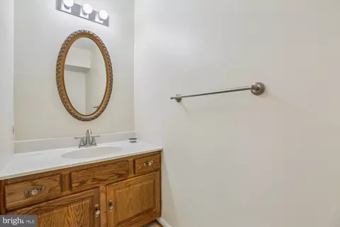 2408 Laurelwood Ter, Silver Spring, MD 20905 photo 13