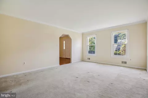 2408 Laurelwood Ter, Silver Spring, MD 20905 photo 8
