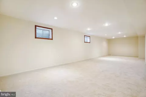 2408 Laurelwood Ter, Silver Spring, MD 20905 photo 46