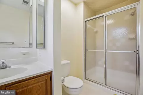 2408 Laurelwood Ter, Silver Spring, MD 20905 photo 37