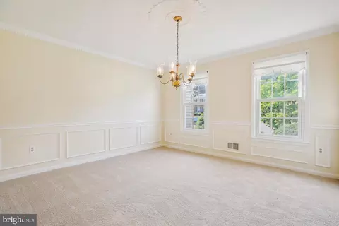 2408 Laurelwood Ter, Silver Spring, MD 20905 photo 7
