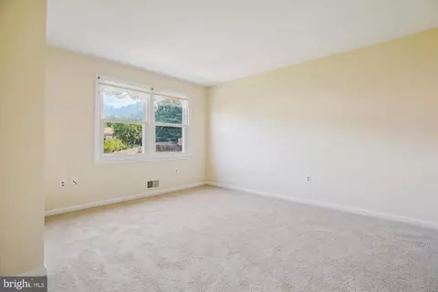 2408 Laurelwood Ter, Silver Spring, MD 20905 photo 29