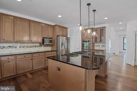13319 Moonlight Trail Dr, Silver Spring, MD 20906 photo 11