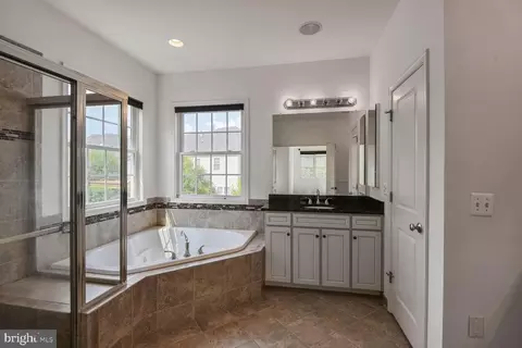 13319 Moonlight Trail Dr, Silver Spring, MD 20906 photo 20