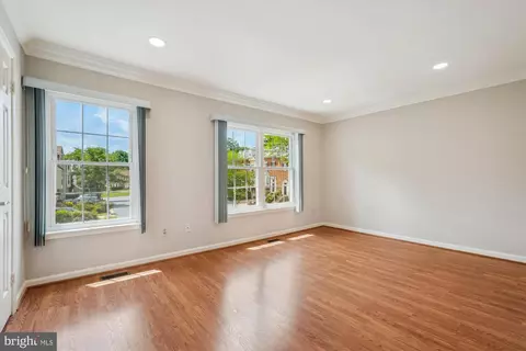 10 Suncroft Ct, Silver Spring, MD 20904 photo 14