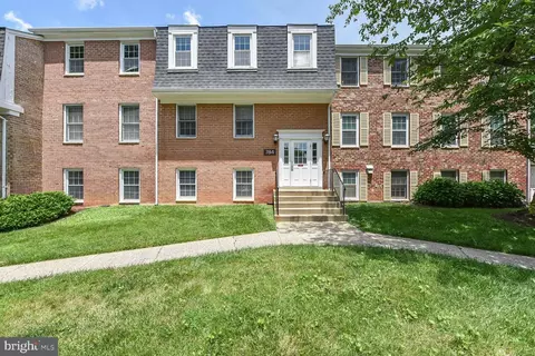 784 Quince Orchard Blvd #T1, Gaithersburg, MD 20878