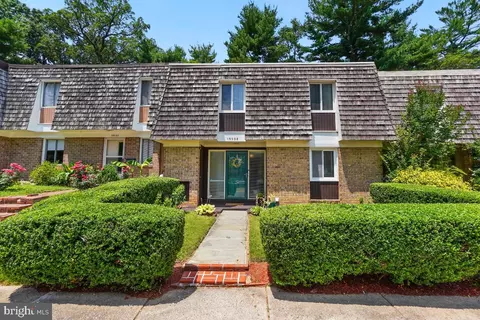 19038 Stedwick Dr, Montgomery Village, MD 20886