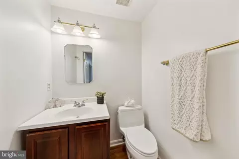 1305 Cavendish Dr, Silver Spring, MD 20905 photo 22