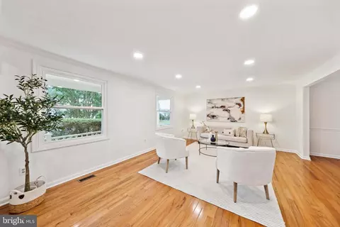 1305 Cavendish Dr, Silver Spring, MD 20905 photo 14