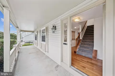 1305 Cavendish Dr, Silver Spring, MD 20905 photo 5