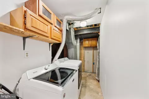 1305 Cavendish Dr, Silver Spring, MD 20905 photo 38